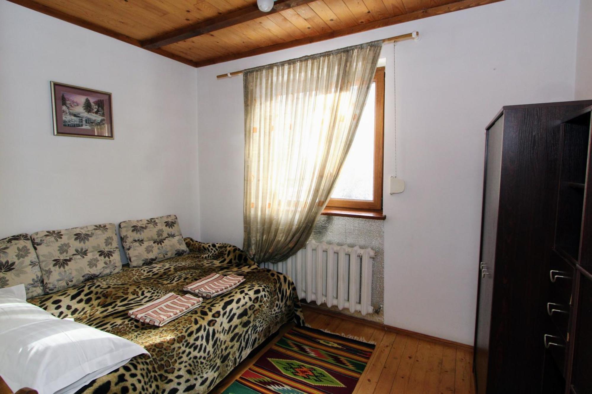 Хуторянка Villa Татарив Екстериор снимка
